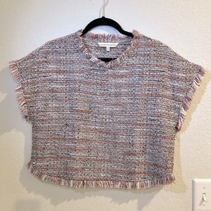 Cupcakes and Cashmere tweed top in size small.